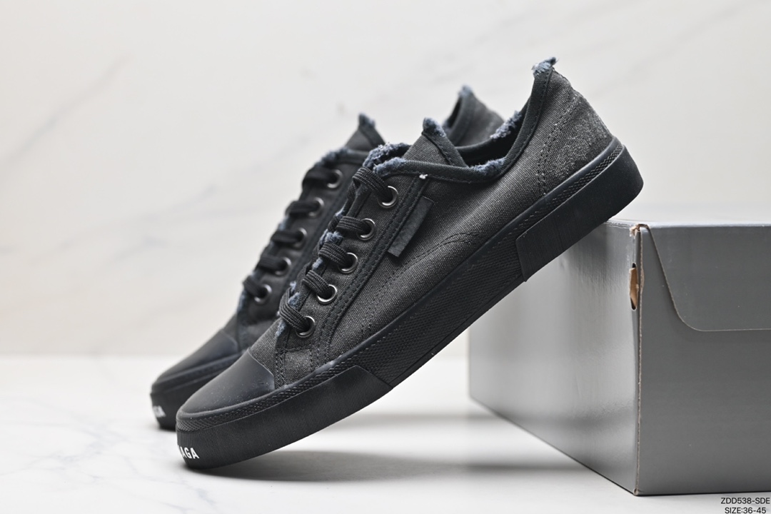 Balenciaga Low Shoes